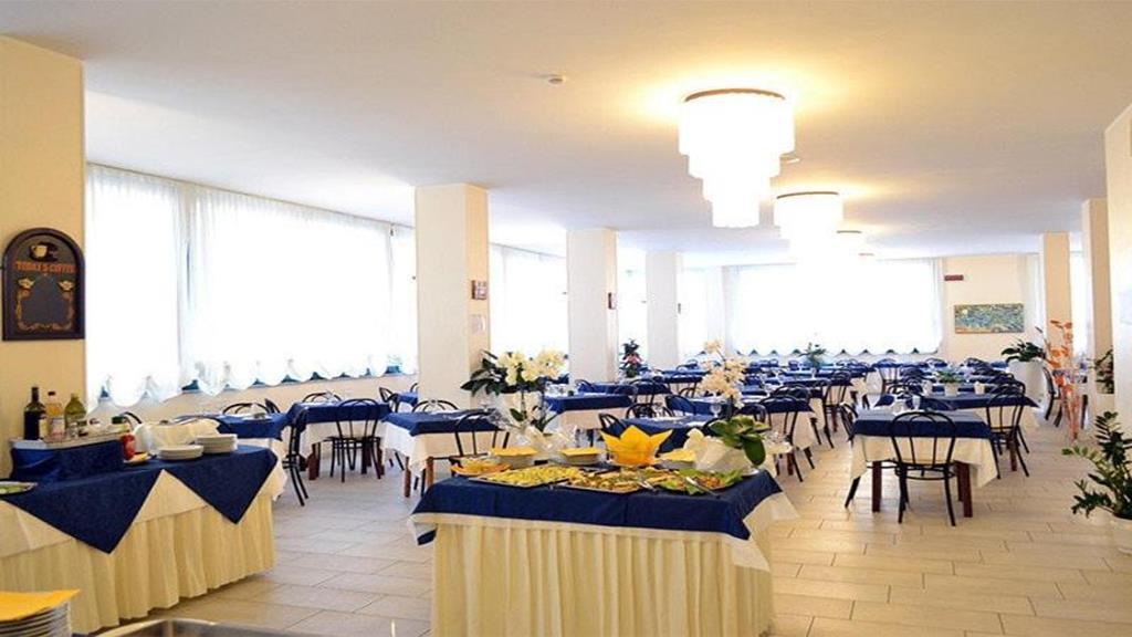 Hotel Baltic มิซาโน อาดรีอาติโก ภายนอก รูปภาพ