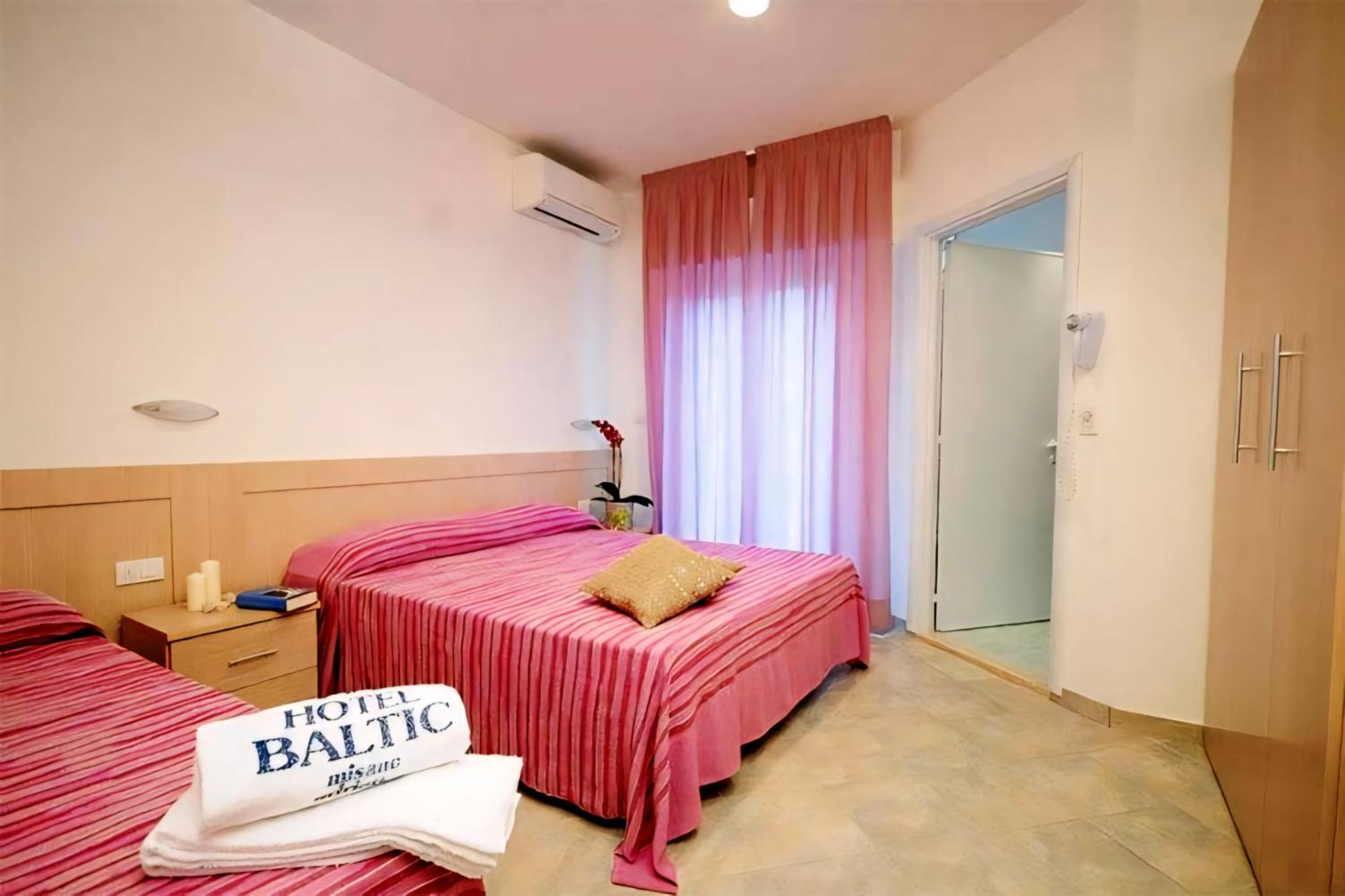 Hotel Baltic มิซาโน อาดรีอาติโก ภายนอก รูปภาพ